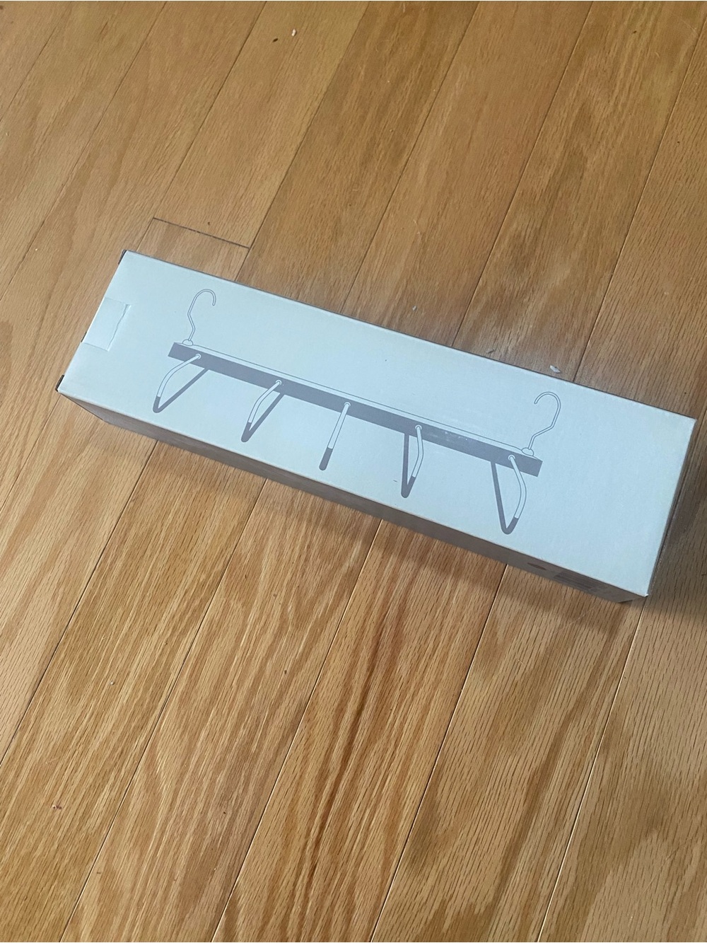 Moralve space-saving pant hanger, NWT